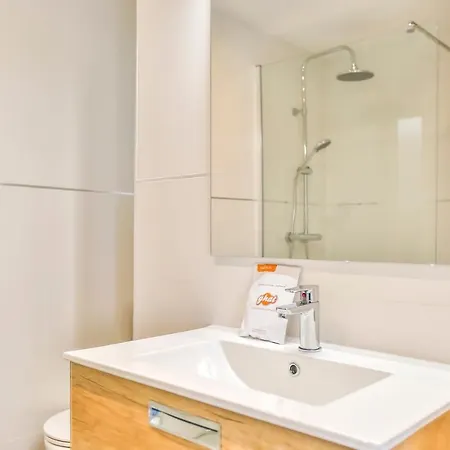 First Line Beach Vilanova Apartment *